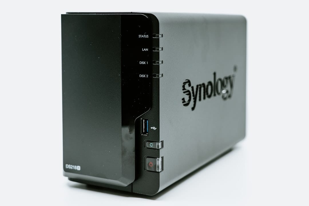 Synology 联手 Wasabi 后，企业备份的关键变量变了：不是“多一份云存储”，而是“恢复链路可控”