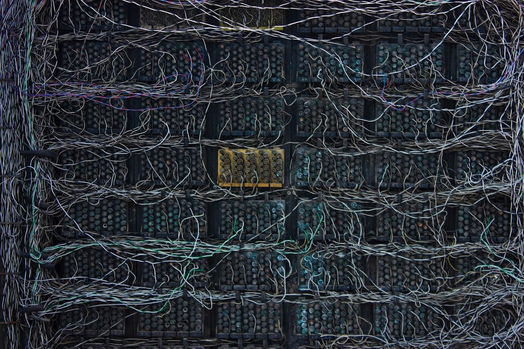 Meta MTIA 芯片四连发：AI 推理成本战已经从“买卡”转向“造平台”